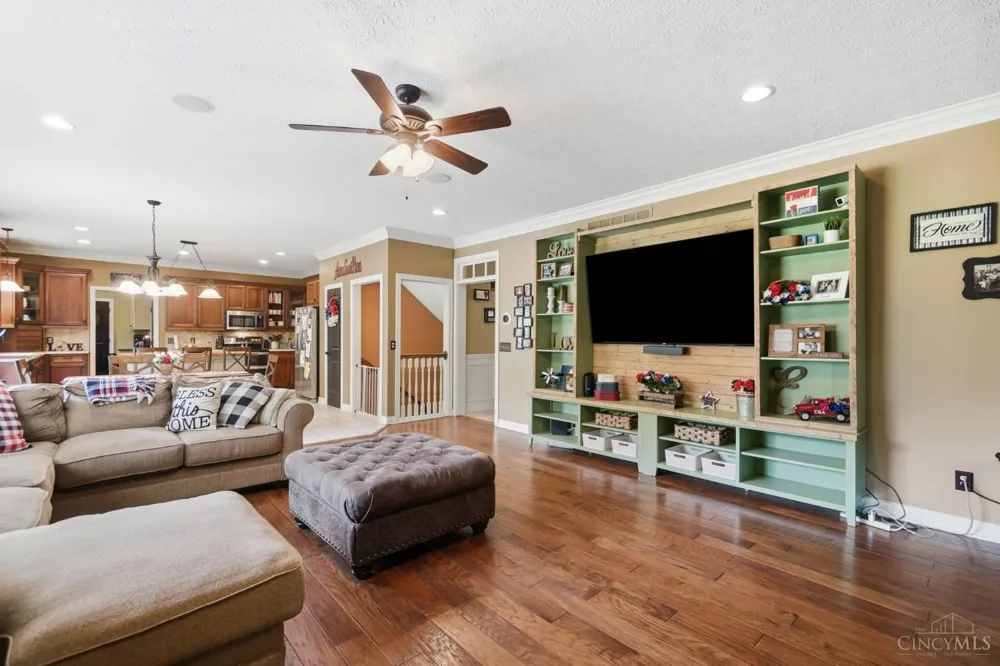 2248 Harlan Road Clearcreek, OH 45068