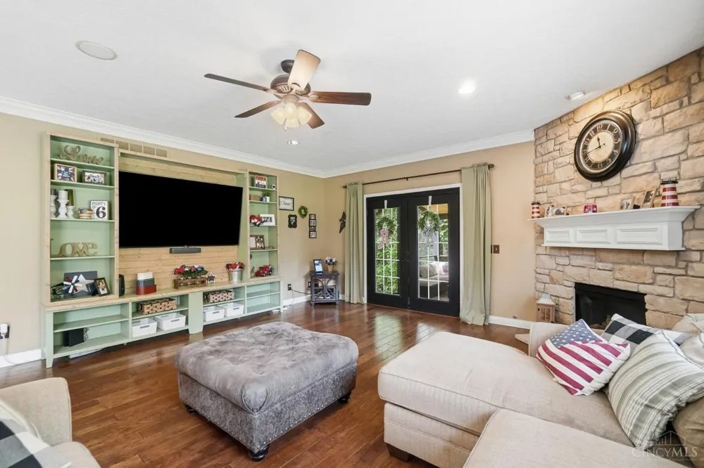 2248 Harlan Road Clearcreek, OH 45068