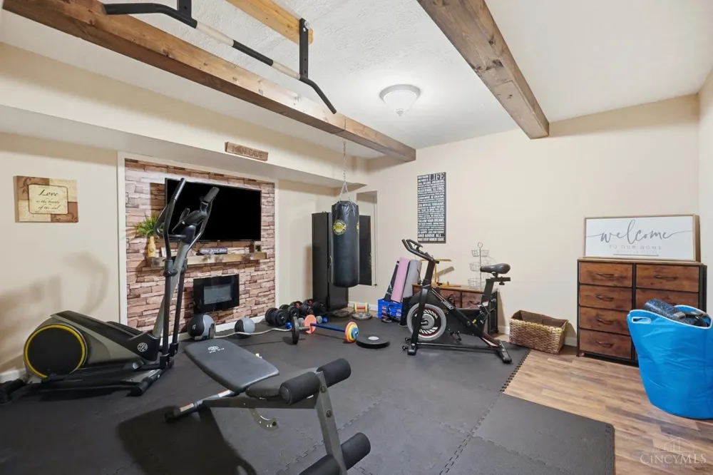 2248 Harlan Road Clearcreek, OH 45068
