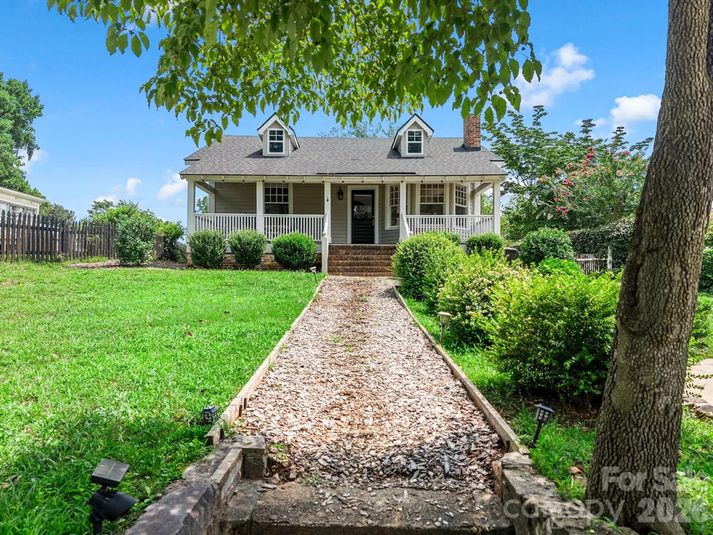 143 Broadway Avenue Tryon, NC 28782