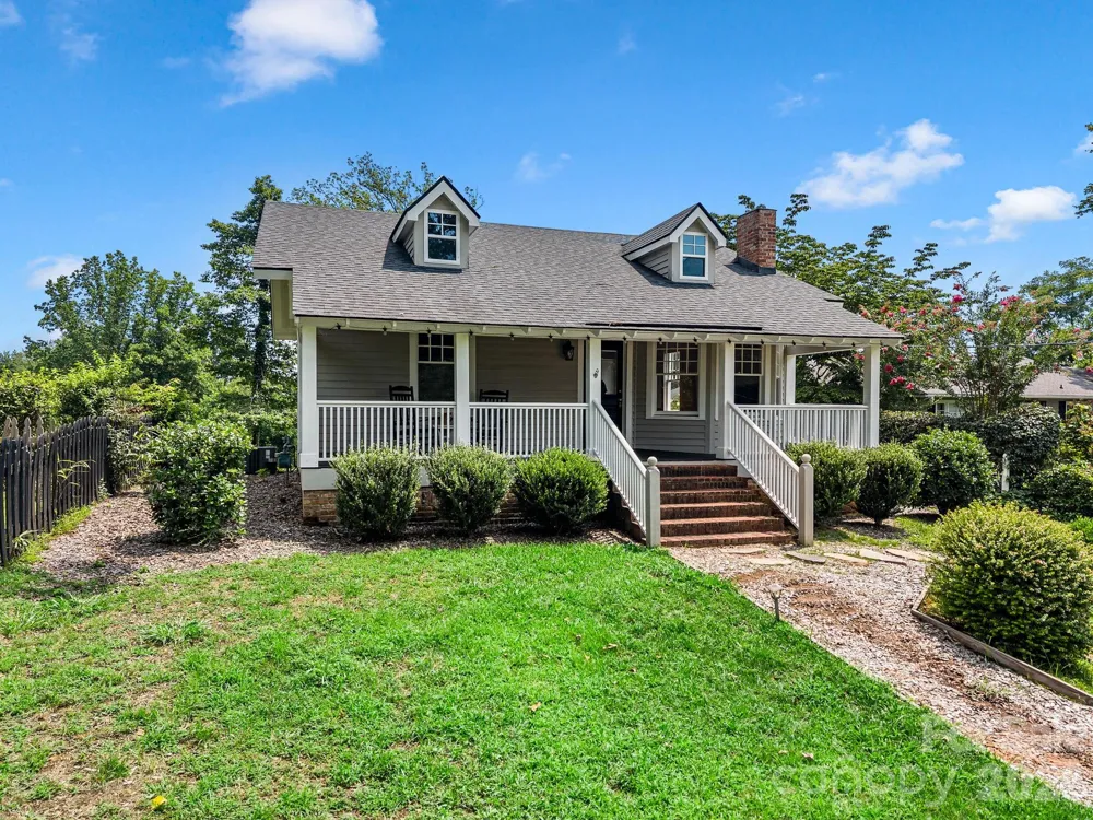 143 Broadway Avenue Tryon, NC 28782