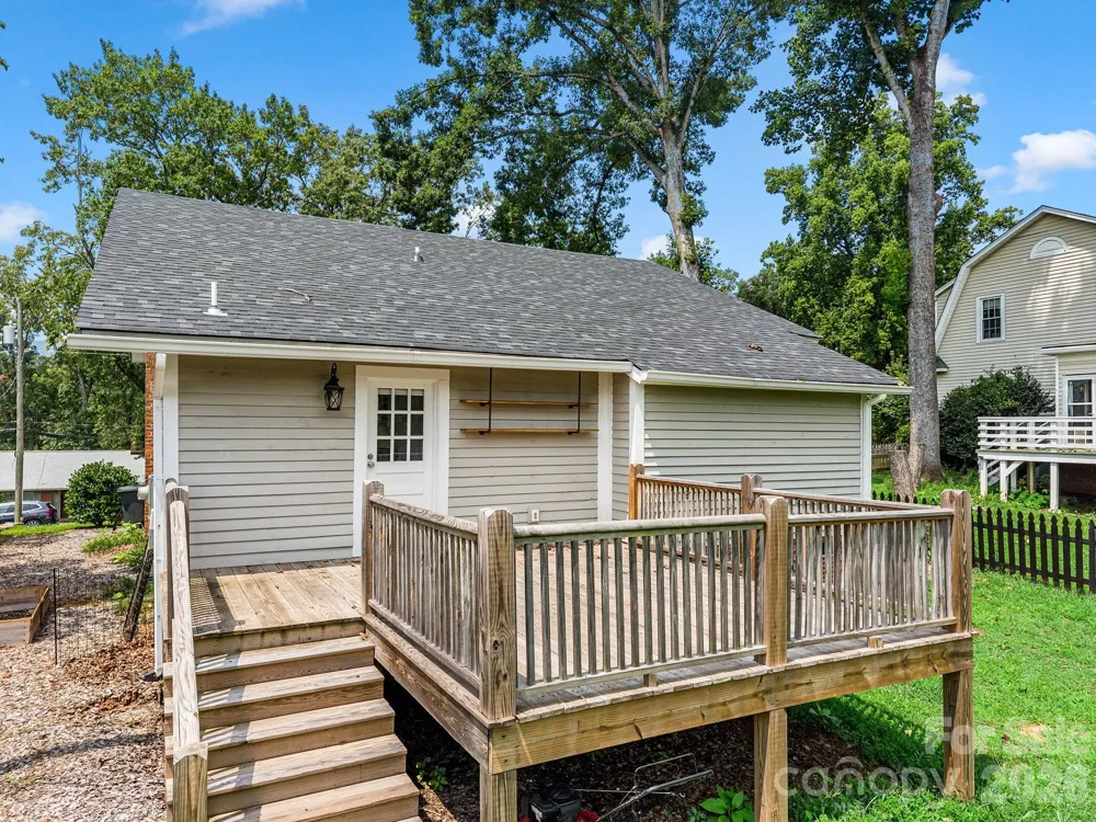 143 Broadway Avenue Tryon, NC 28782