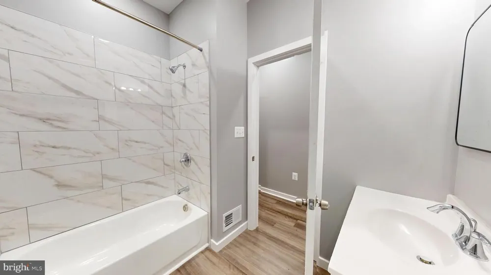 2931 CLIFTON AVENUE Baltimore, MD 21216