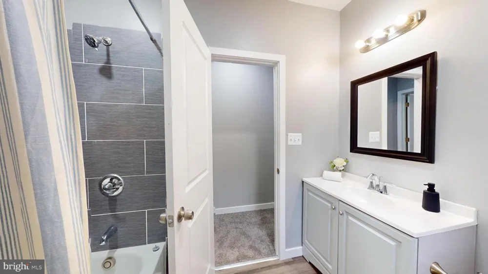 2931 CLIFTON AVENUE Baltimore, MD 21216