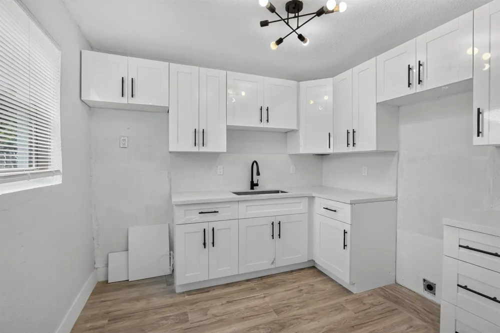 1111 SW 31ST AVENUE Fort Lauderdale, FL 33312