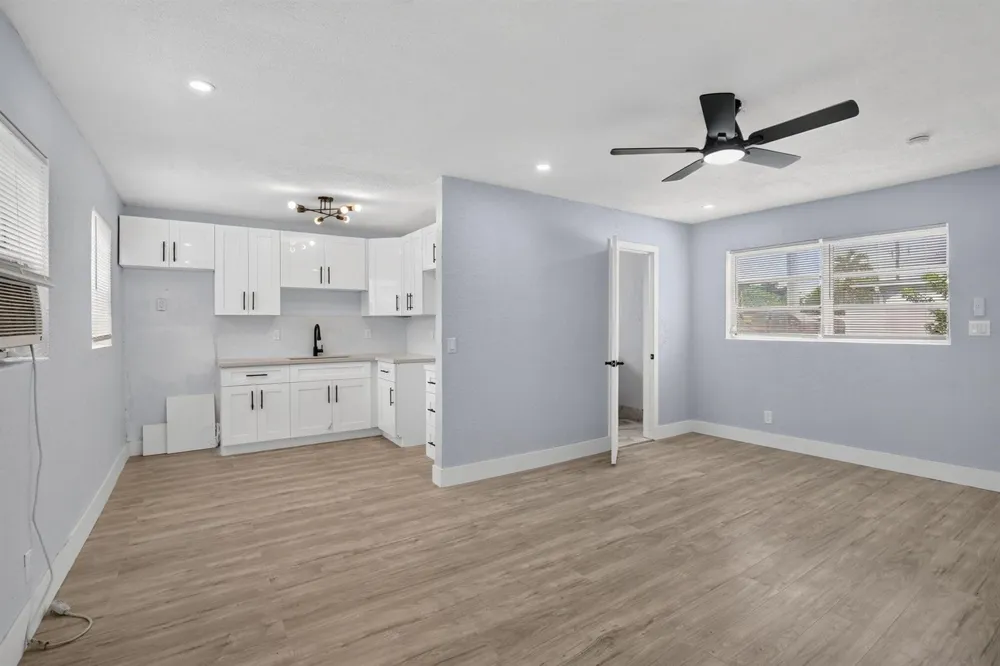 1111 SW 31ST AVENUE Fort Lauderdale, FL 33312
