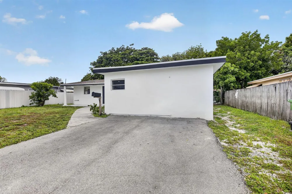1111 SW 31ST AVENUE Fort Lauderdale, FL 33312