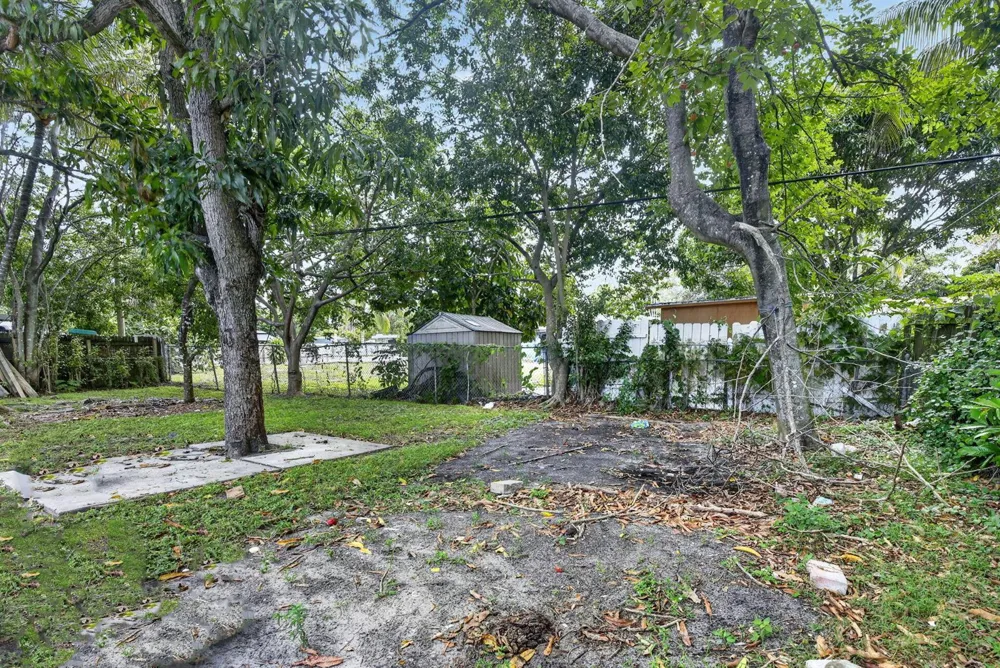 1111 SW 31ST AVENUE Fort Lauderdale, FL 33312