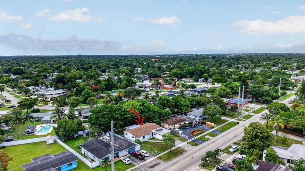1111 SW 31ST AVENUE Fort Lauderdale, FL 33312