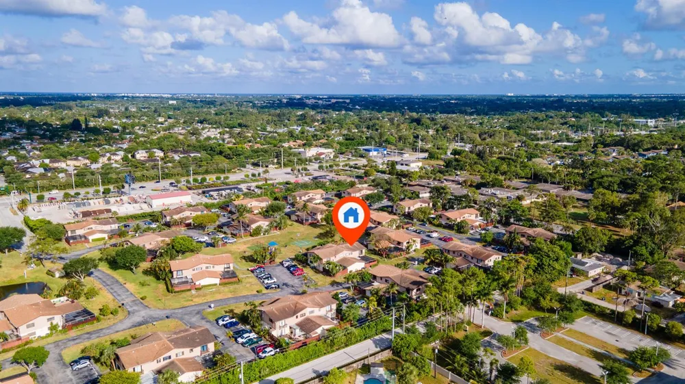 4245 S Landar Drive #4245 Lake Worth, FL 33463
