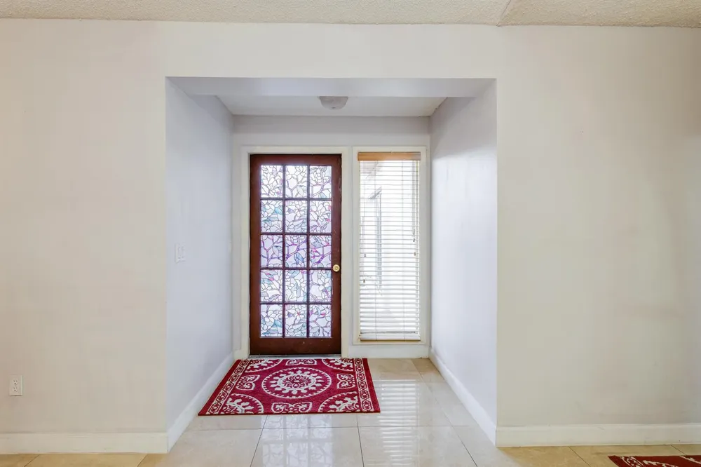 4245 S Landar Drive #4245 Lake Worth, FL 33463