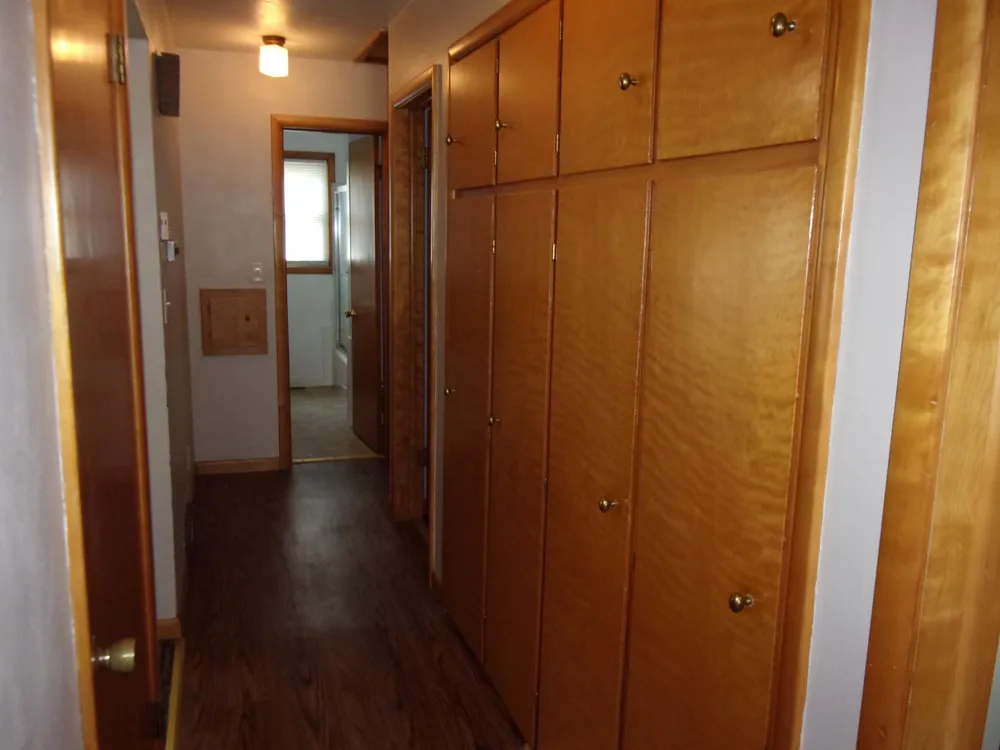 218 E 2nd Street Blue Earth, MN 56013