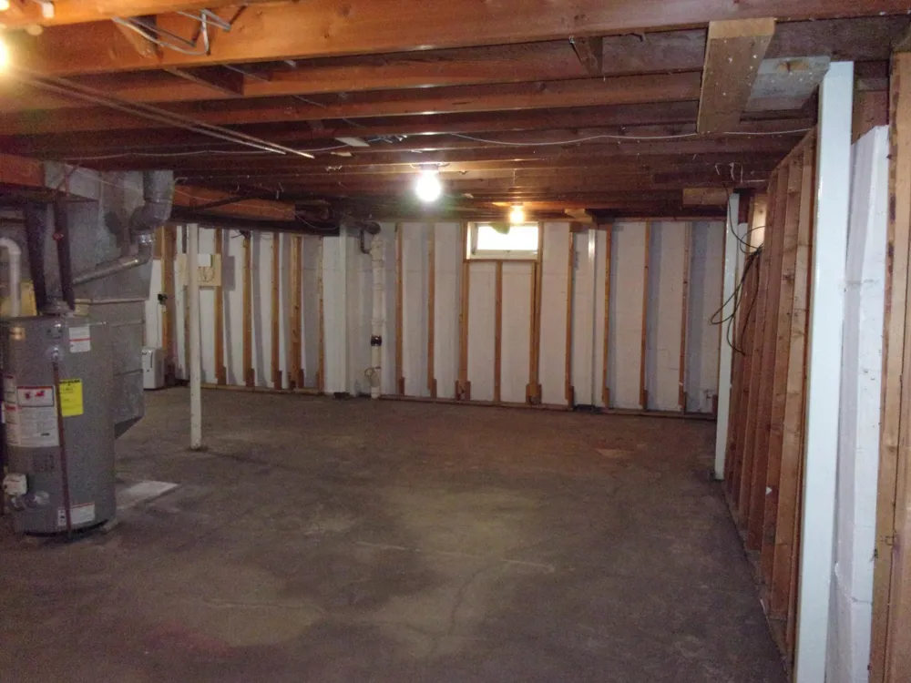 218 E 2nd Street Blue Earth, MN 56013
