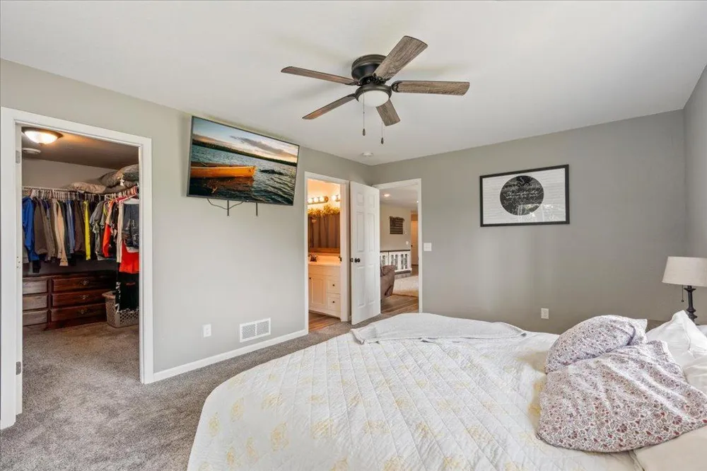 10505 Kinder Corners Brainerd, MN 56401