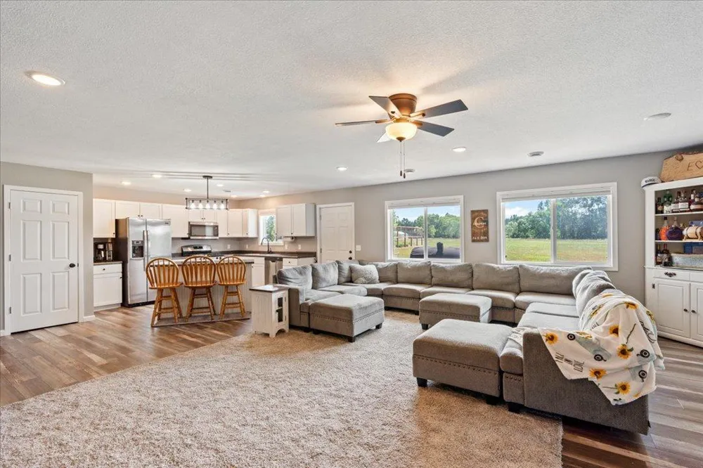 10505 Kinder Corners Brainerd, MN 56401