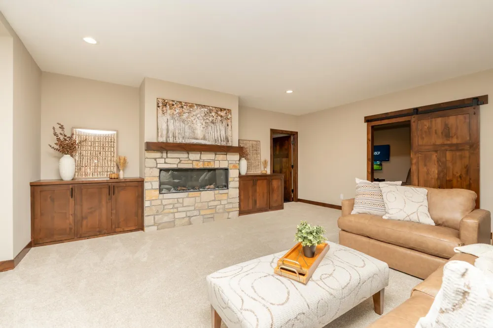 19739 Tayjules Way Jordan, MN 55352