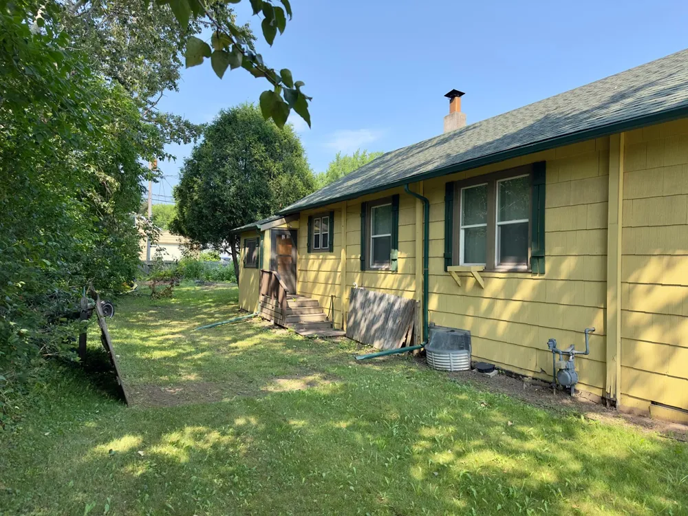 421 S 69th Avenue W Duluth, MN 55807