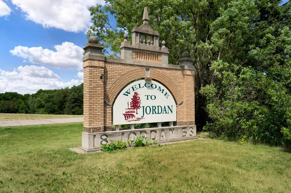 714 Prospect Pointe Road Jordan, MN 55352