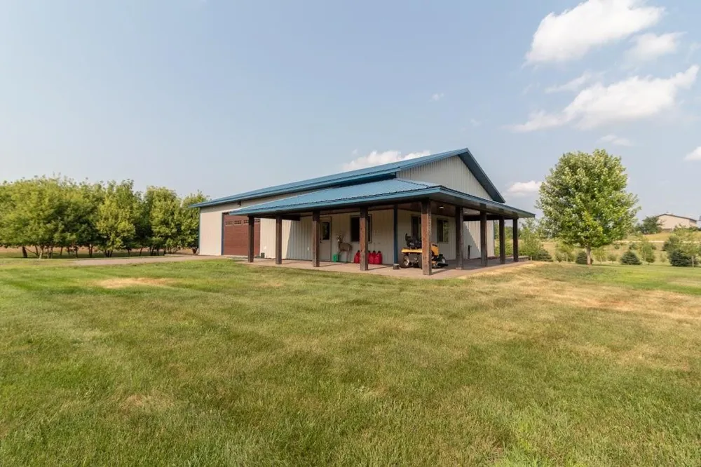 19531 S Sherman Shores Lane Audubon, MN 56511