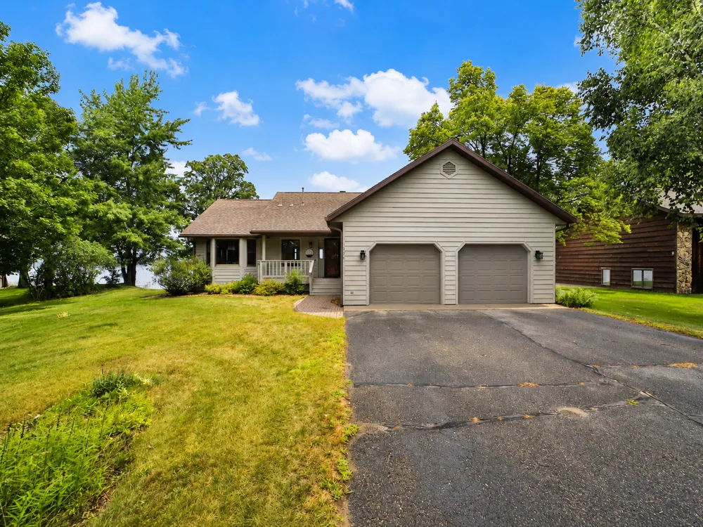 13541 Maplewood Drive Baxter, MN 56425