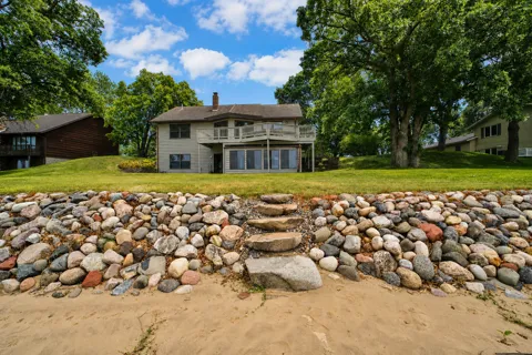 13541 Maplewood Drive