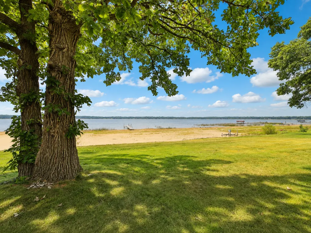 13541 Maplewood Drive Baxter, MN 56425