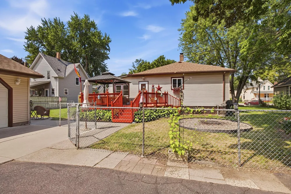 125 3rd Avenue S South Saint Paul, MN 55075