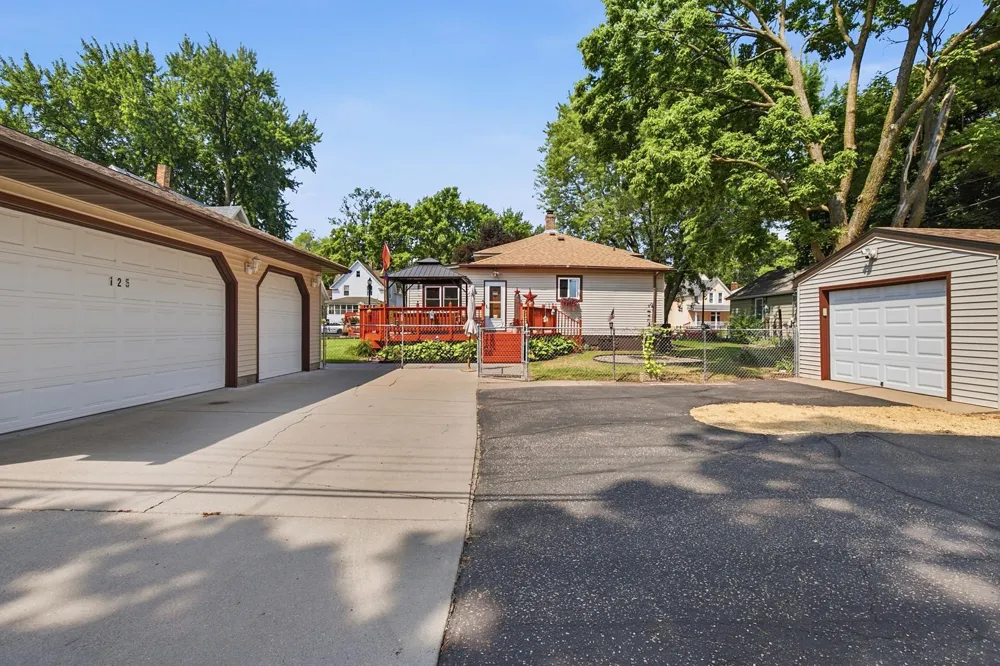 125 3rd Avenue S South Saint Paul, MN 55075