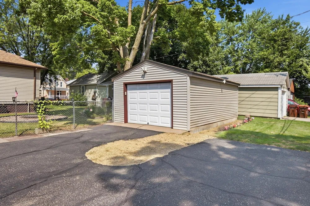 125 3rd Avenue S South Saint Paul, MN 55075