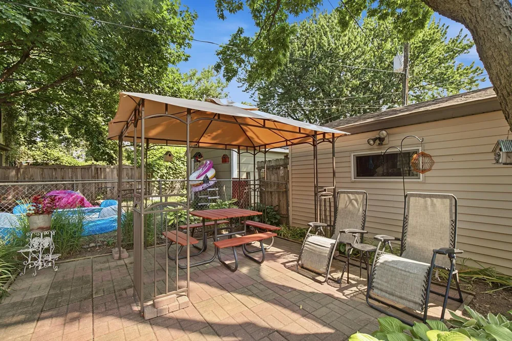 125 3rd Avenue S South Saint Paul, MN 55075