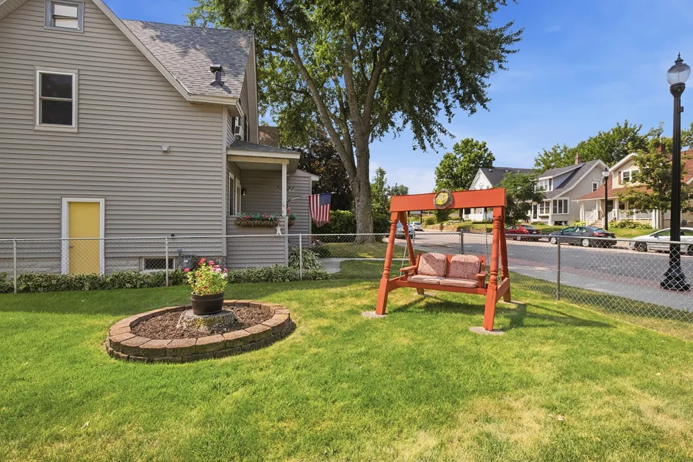125 3rd Avenue S South Saint Paul, MN 55075