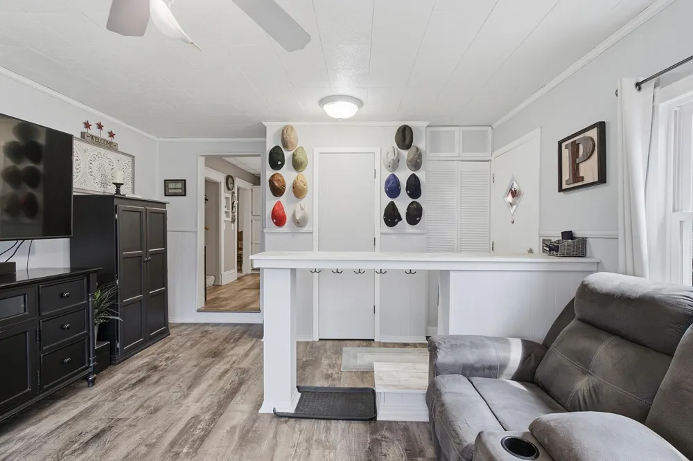 125 3rd Avenue S South Saint Paul, MN 55075