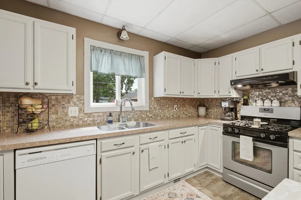 125 3rd Avenue S South Saint Paul, MN 55075