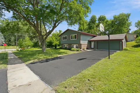9401 Briar Road
