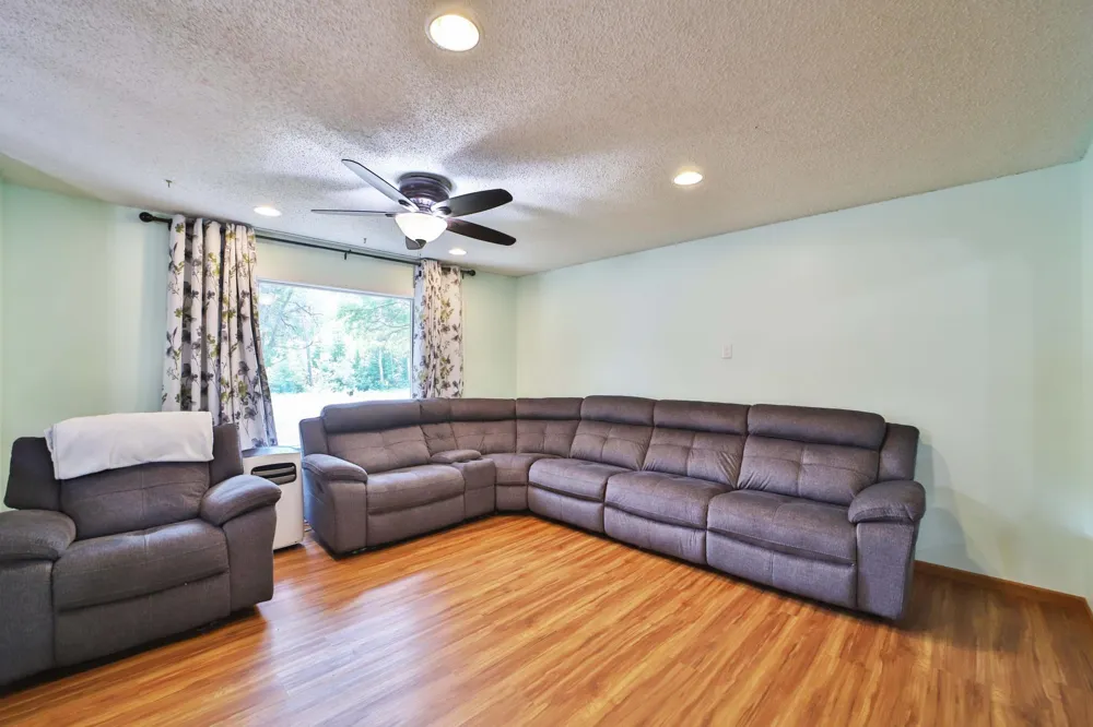 9774 Wise Road Brainerd, MN 56401