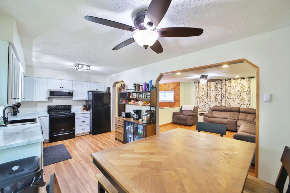 9774 Wise Road Brainerd, MN 56401