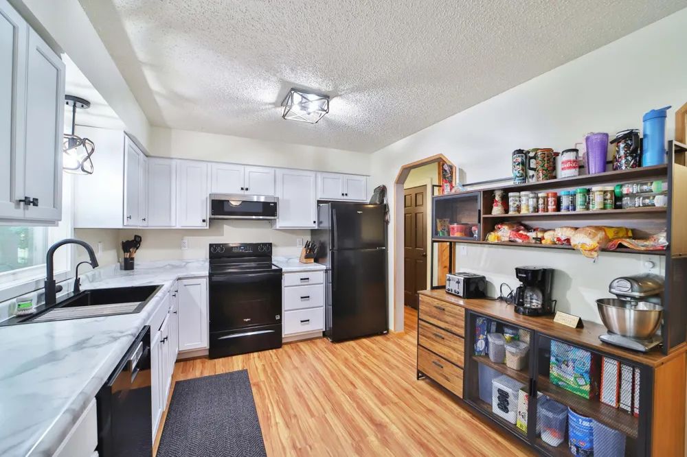 9774 Wise Road Brainerd, MN 56401