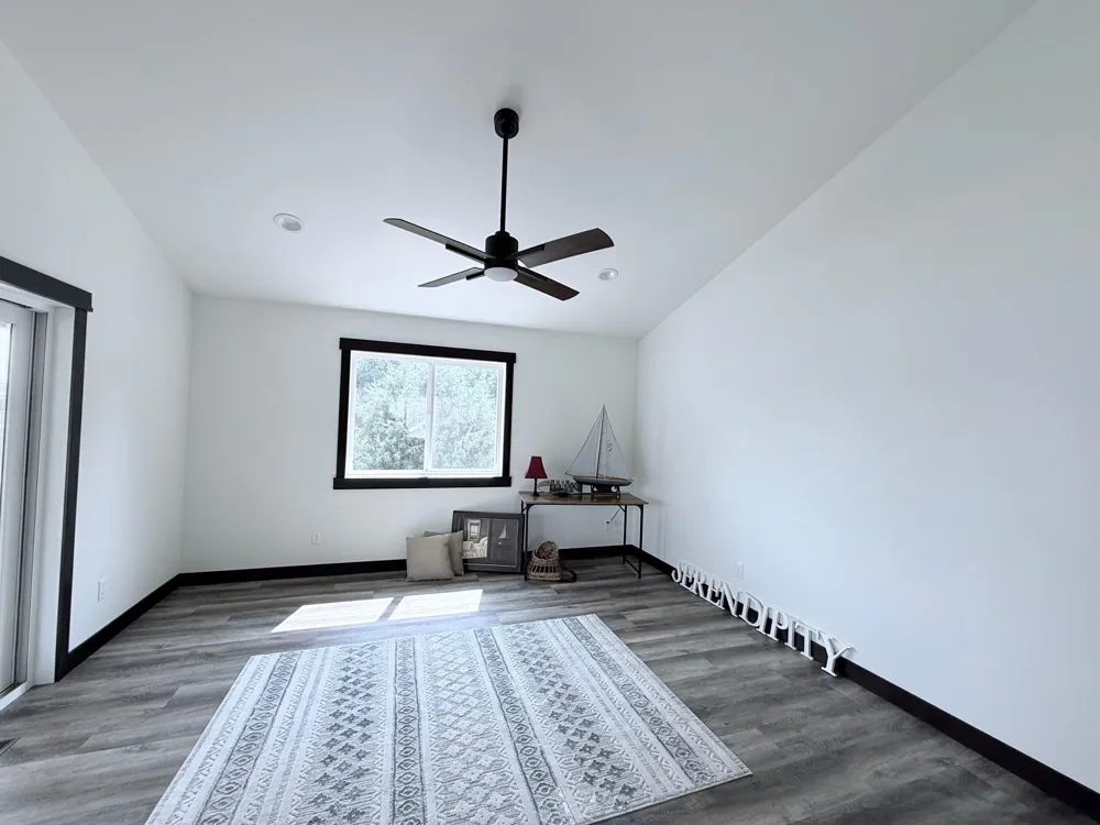 1084 W Lake Drive Detroit Lakes, MN 56501