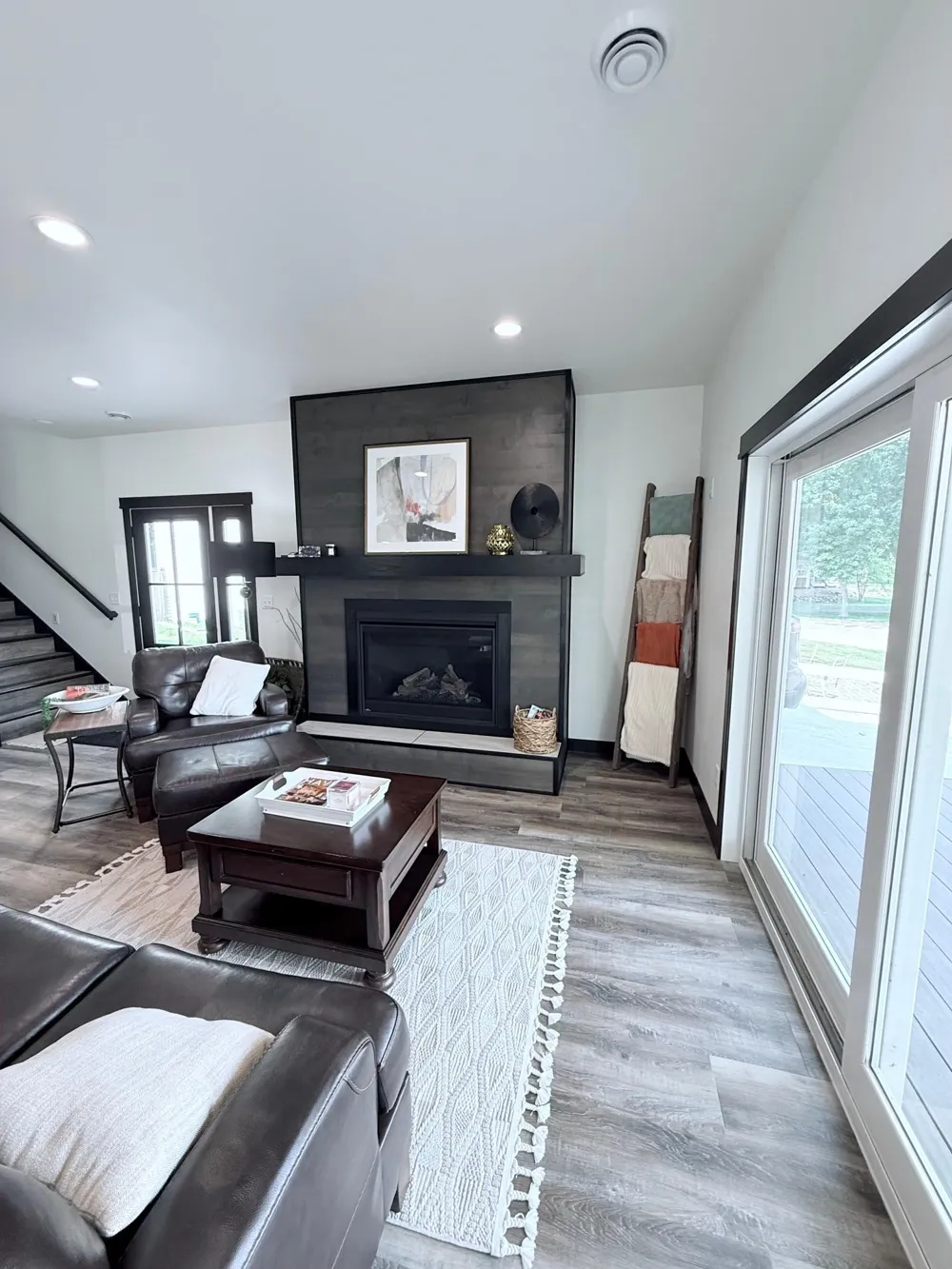 1084 W Lake Drive Detroit Lakes, MN 56501