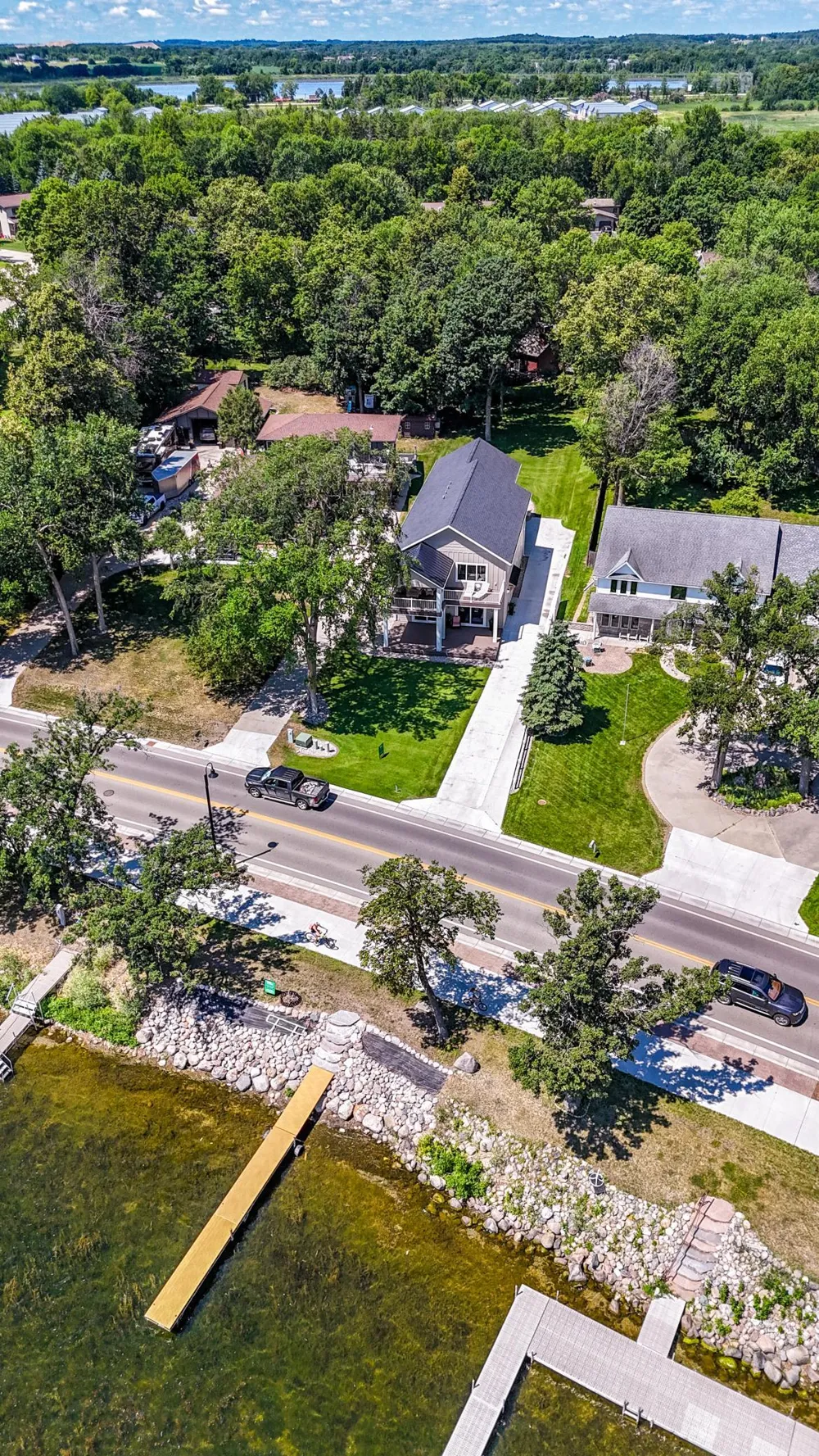 1084 W Lake Drive Detroit Lakes, MN 56501