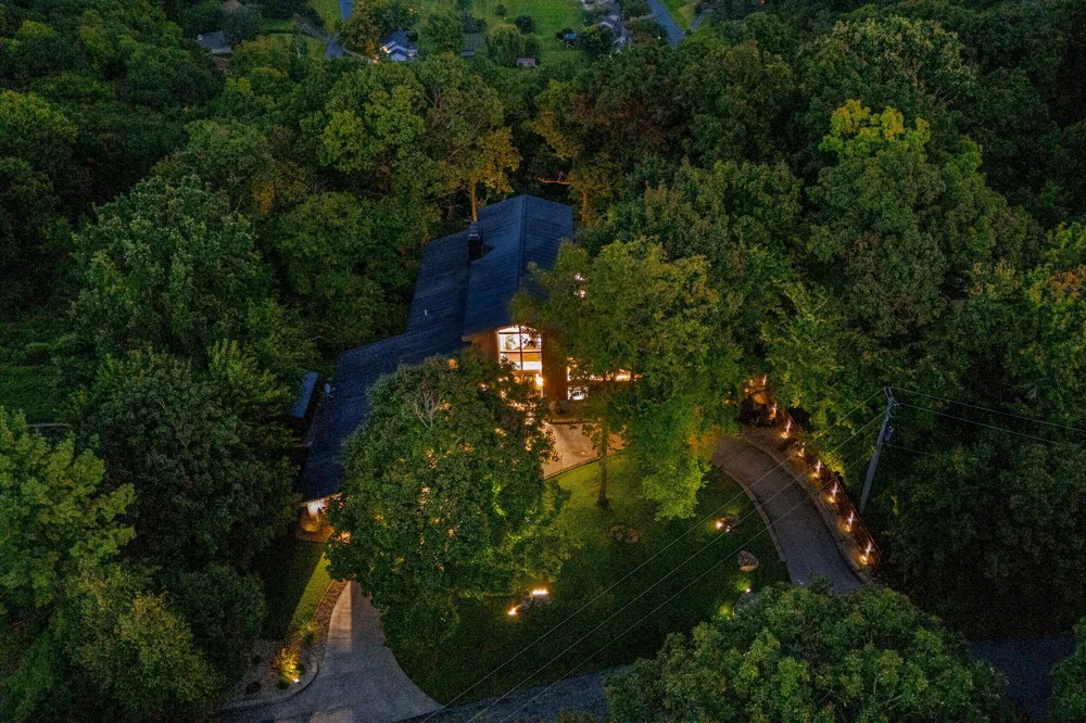 1555 Crescent Hills Drive La Crescent, MN 55947