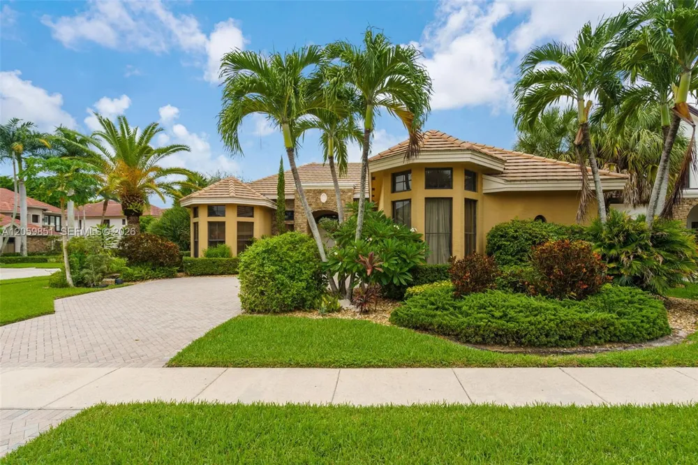3617 Royalle Ter Wellington, FL 33449