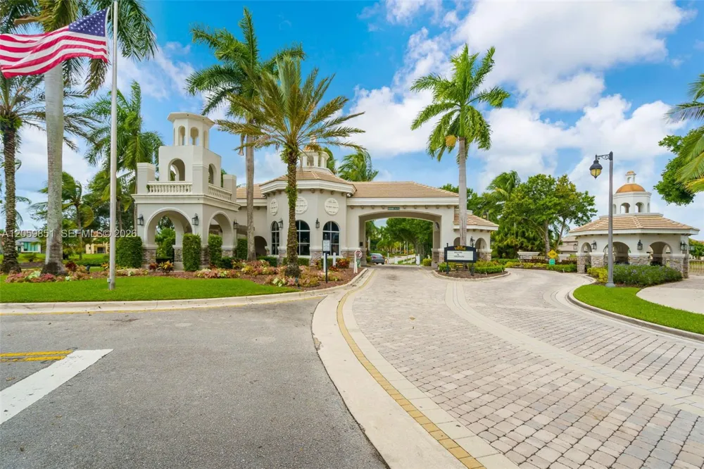3617 Royalle Ter Wellington, FL 33449