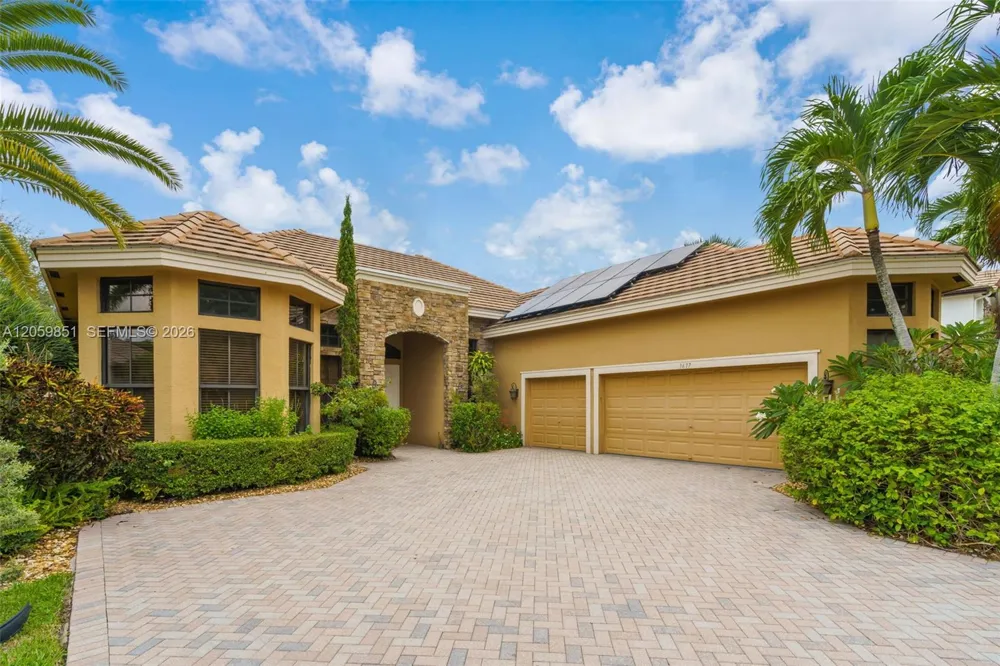 3617 Royalle Ter Wellington, FL 33449