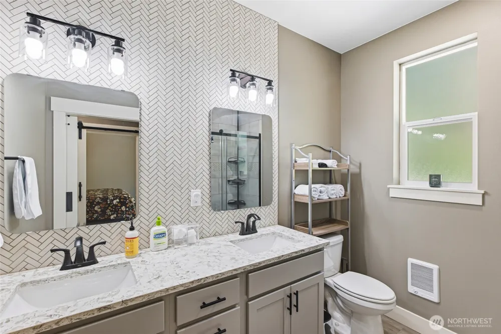 811 Wadsworth Loop Ronald, WA 98940