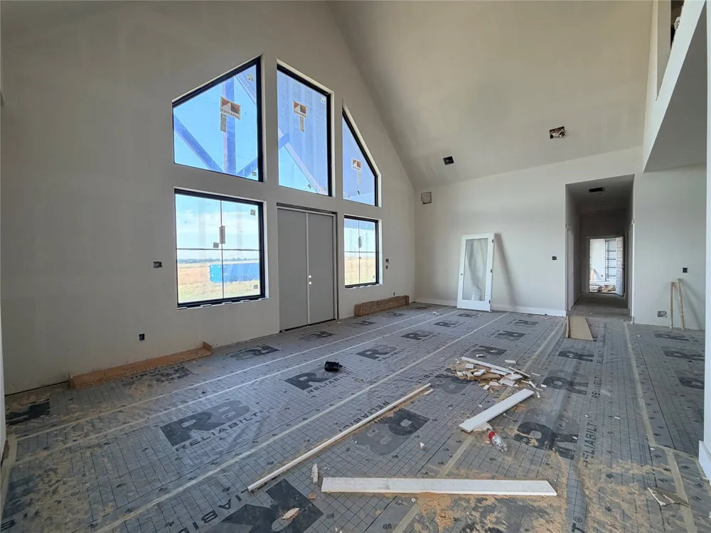 Monarch Court Poolville, TX 76487