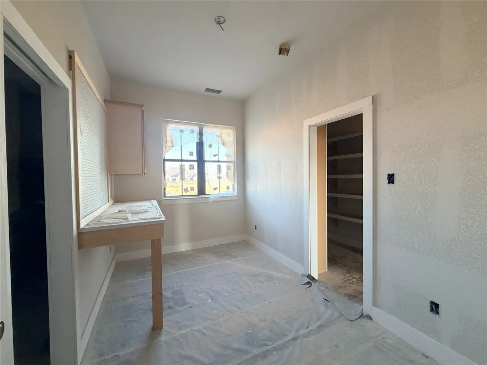 Monarch Court Poolville, TX 76487