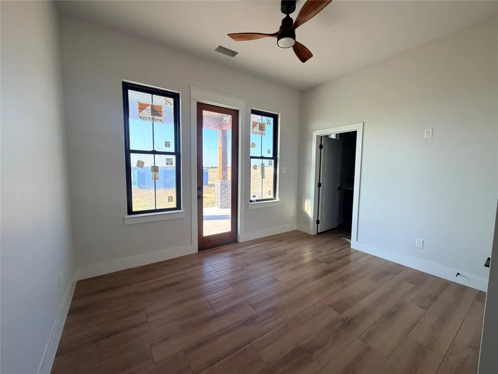 Monarch Court Poolville, TX 76487