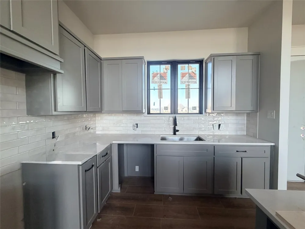 Monarch Court Poolville, TX 76487