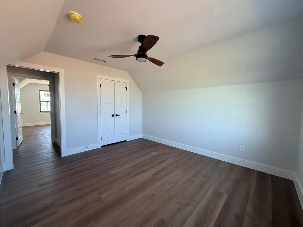 Monarch Court Poolville, TX 76487
